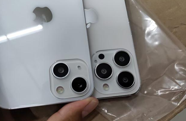 琼海苹果手机维修分享iPhone 13‌机模长什么样 