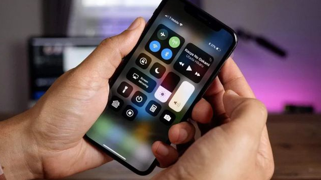 琼海苹果手机维修分享iPhone 12信号差怎么办 